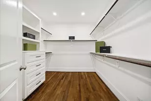 333 W 22nd St, Houston, TX 77008 - Photo 29