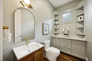 333 W 22nd St, Houston, TX 77008 - Photo 21