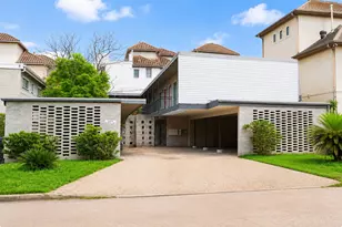 2414 Mimosa Dr, Houston, TX 77019 - Photo 1