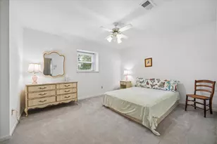 13515 Westport Ln, Houston, TX 77079 - Photo 19