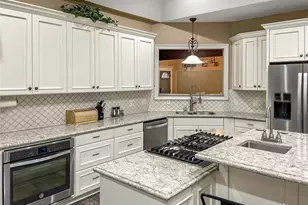 2206 Chasse Bend St, Orange, TX 77632 - Photo 9