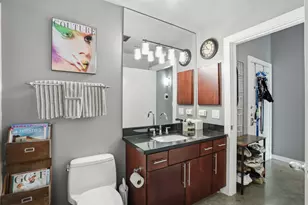 2000 Bagby St, Houston, TX 77002 - Photo 17
