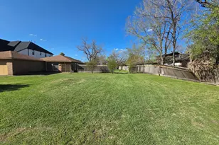 8922 Carousel Ln, Houston, TX 77080 - Photo 5