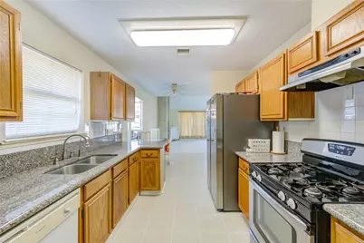 6615 Addicks Clodine Road, Houston, TX 77083 - Photo 11