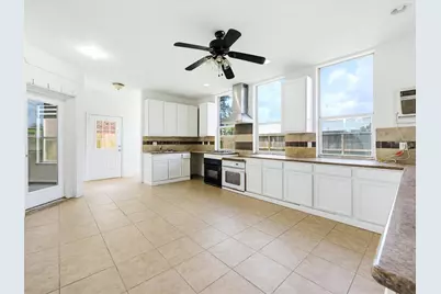 1114 Jasons Bend Drive, Sugar Land, TX 77479 - Photo 33