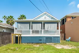 1407 Winnie St, Galveston, TX 77550 - Photo 25