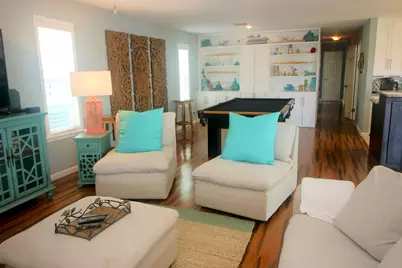 238 Bamaku Bend, Tiki Island, TX 77554 - Photo 7