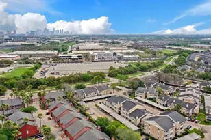 2750 Holly Hall St, Houston, TX 77054 - Photo 37