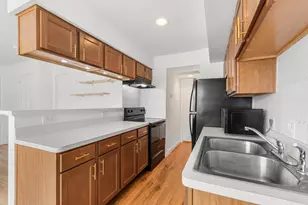 2750 Holly Hall St, Houston, TX 77054 - Photo 13