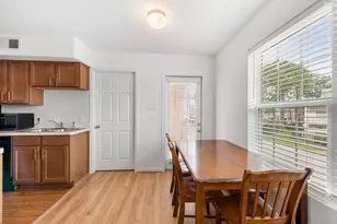 2750 Holly Hall St, Houston, TX 77054 - Photo 9