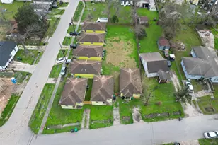 3938 King St, Houston, TX 77026 - Photo 5