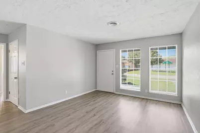 4223 S Acres Drive, Houston, TX 77047 - Photo 11