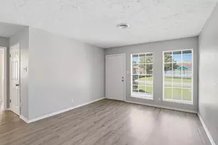 4223 S Acres Dr, Houston, TX 77047 - Photo 11