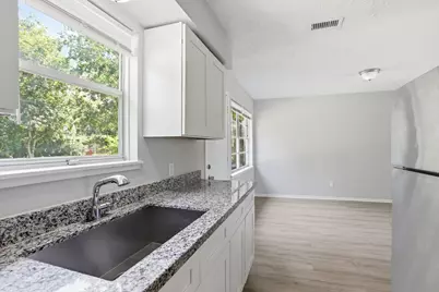 4223 S Acres Drive, Houston, TX 77047 - Photo 21