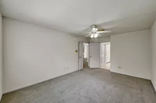 34 S Willow Point Cir, The Woodlands, TX 77382 - Photo 23