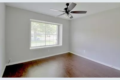 5107 Rivertree Lane, Spring, TX 77379 - Photo 9