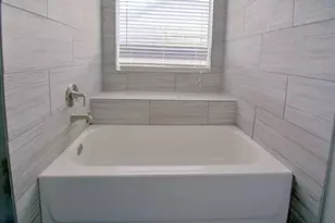 5107 Rivertree Ln, Spring, TX 77379 - Photo 17