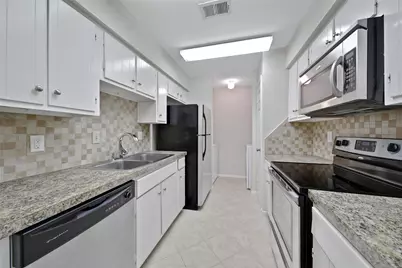 14515 Wunderlich Drive #1602, Houston, TX 77069 - Photo 7