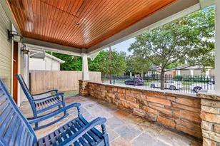1124 Bomar St, Houston, TX 77006 - Photo 7