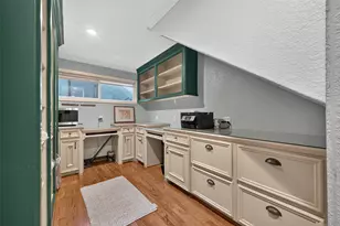 1124 Bomar St, Houston, TX 77006 - Photo 43