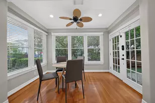 1124 Bomar St, Houston, TX 77006 - Photo 19