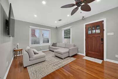 1124 Bomar Street, Houston, TX 77006 - Photo 11