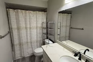 2425 Underwood St, Houston, TX 77030 - Photo 19