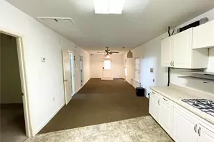 4516 Katy Fwy, Houston, TX 77007 - Photo 9