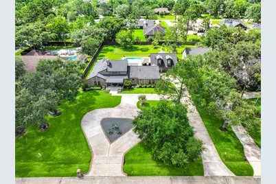 1208 Tall Pines Drive, Friendswood, TX 77546 - Photo 43