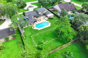 1208 Tall Pines Dr, Friendswood, TX 77546 - Photo 45
