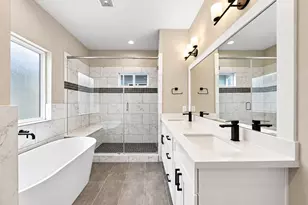 1205 W Tidwell Rd, Houston, TX 77091 - Photo 17