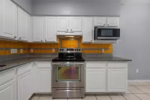 11709 Lakeside Pl Dr, Houston, TX 77077 - Photo 11