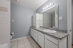 11709 Lakeside Pl Dr, Houston, TX 77077 - Photo 17