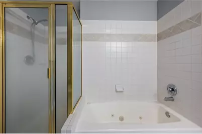 11709 Lakeside Place Drive #232, Houston, TX 77077 - Photo 23
