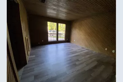 22358 Piney Point E #C, Huntsville, TX 77320 - Photo 7