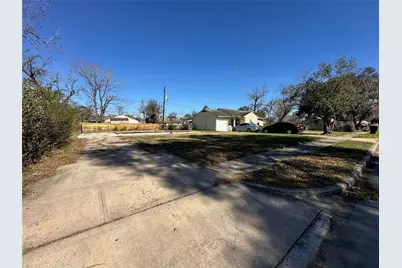 3919 Zephyr Street, Houston, TX 77021 - Photo 13