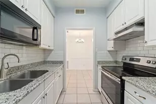 9707 Richmond Ave, Houston, TX 77042 - Photo 5