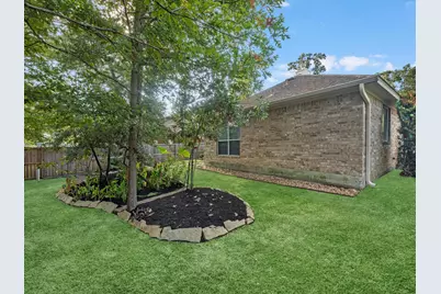 82 S Regan Mead Circle, The Woodlands, TX 77382 - Photo 31
