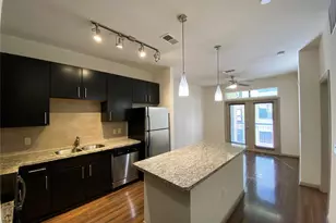 2700 Brazos St, Houston, TX 77006 - Photo 1