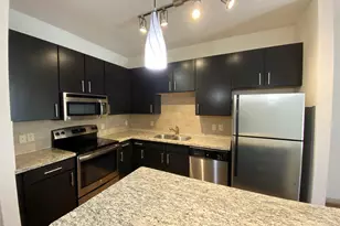 2700 Brazos St, Houston, TX 77006 - Photo 3