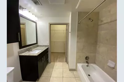 2700 Brazos Street #4308, Houston, TX 77006 - Photo 7