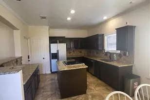 1904 Kansas St, La Marque, TX 77568 - Photo 5