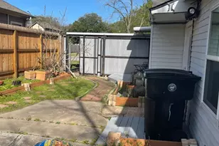 3102 Jarvis St, Houston, TX 77063 - Photo 15