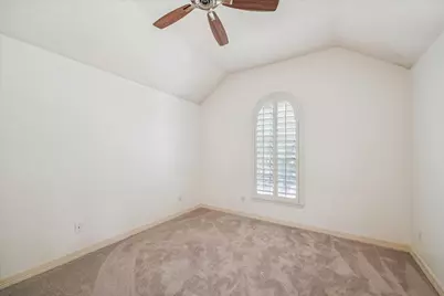 15614 Stone Gables Lane, Houston, TX 77044 - Photo 13