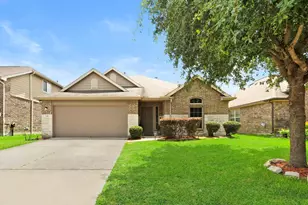 4318 Plumeria Ave, Baytown, TX 77521 - Photo 1