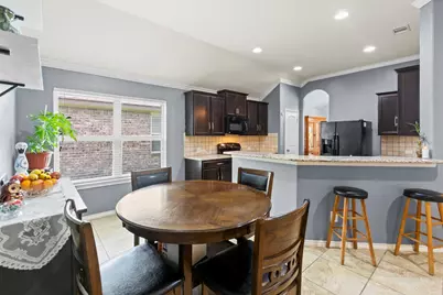 4318 Plumeria Avenue, Baytown, TX 77521 - Photo 11