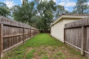 3710 Fernview Dr, Kingwood, TX 77345 - Photo 5