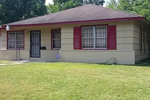 5631 Groveton St, Houston, TX 77033 - Photo 3
