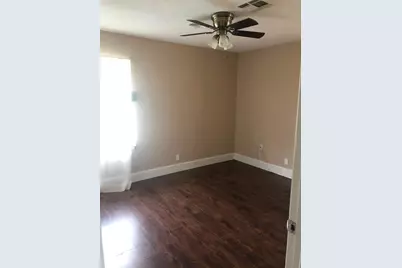 5631 Groveton Street, Houston, TX 77033 - Photo 7