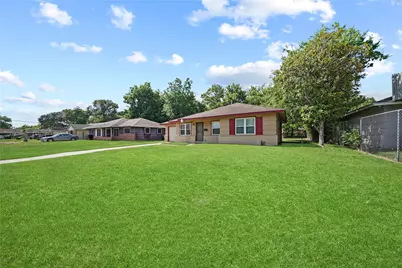 5631 Groveton Street, Houston, TX 77033 - Photo 1